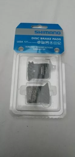 Shimano Scheibenbremsbelag L03A Resin Mit Kühlrippen 1 Paar Y8PU98040 OVP