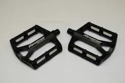 Reverse Black ONE Pedal Black-black