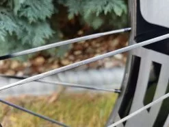 Cadex 36 Disc Carbon Tubeless Hinterrad 5 Cadex 36 Disc Carbon Tubeless Hinterrad -Shimano Verkäufe cadex 42 3 1280x1280