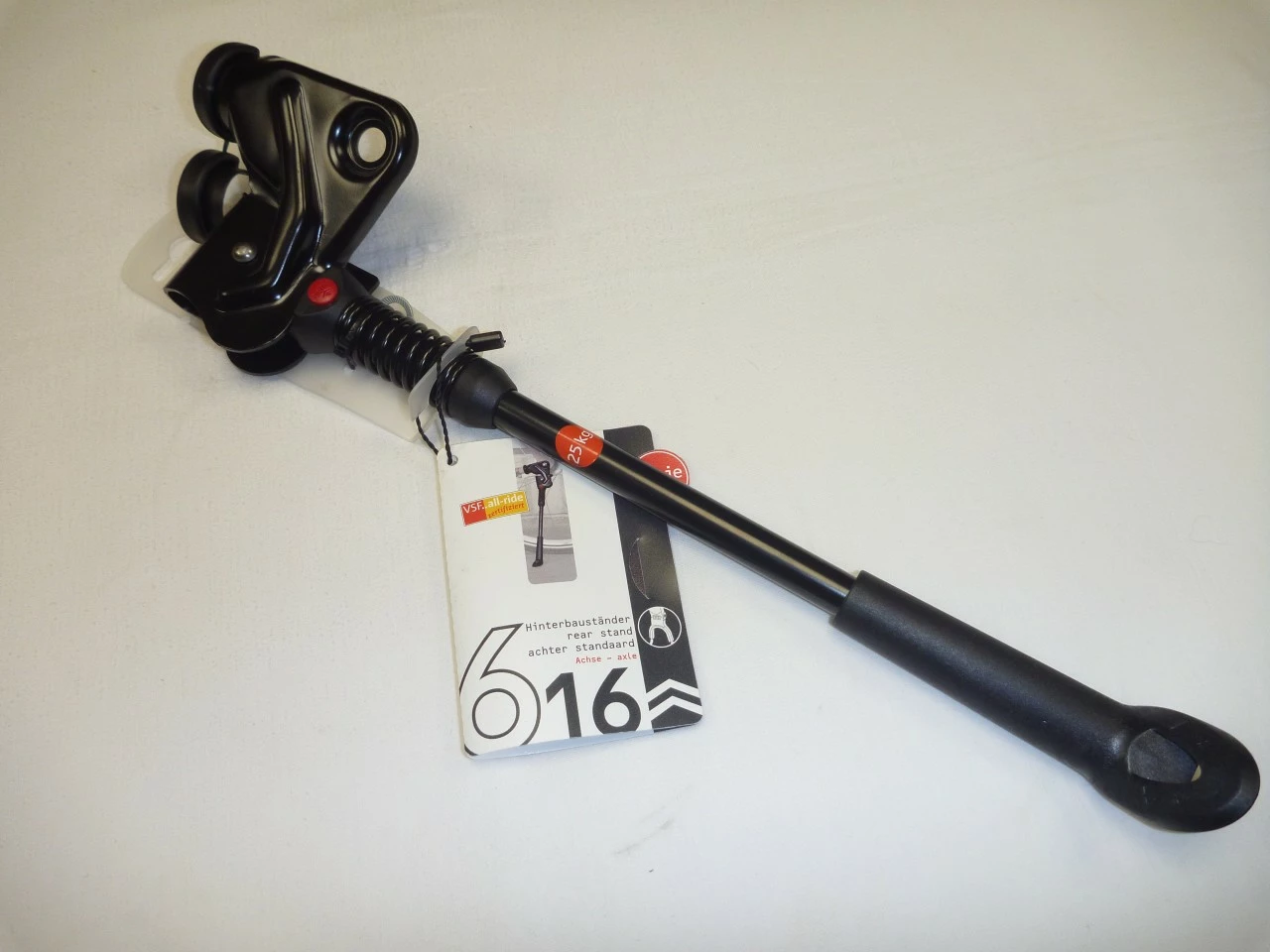 Hebie Hinterbauständer AX 616 Schwarz 0616 E 1 Hebie Hinterbauständer AX 616 Schwarz 0616 E