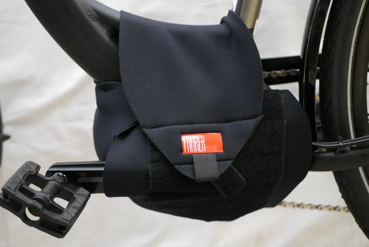 FAHRER Motor Cover Für Alle E-Bikes Mit Mittelmotor Schutzhülle BOSCH Neoprenschutz 2 FAHRER Motor Cover Für Alle E-Bikes Mit Mittelmotor Schutzhülle BOSCH Neoprenschutz – Bild 2