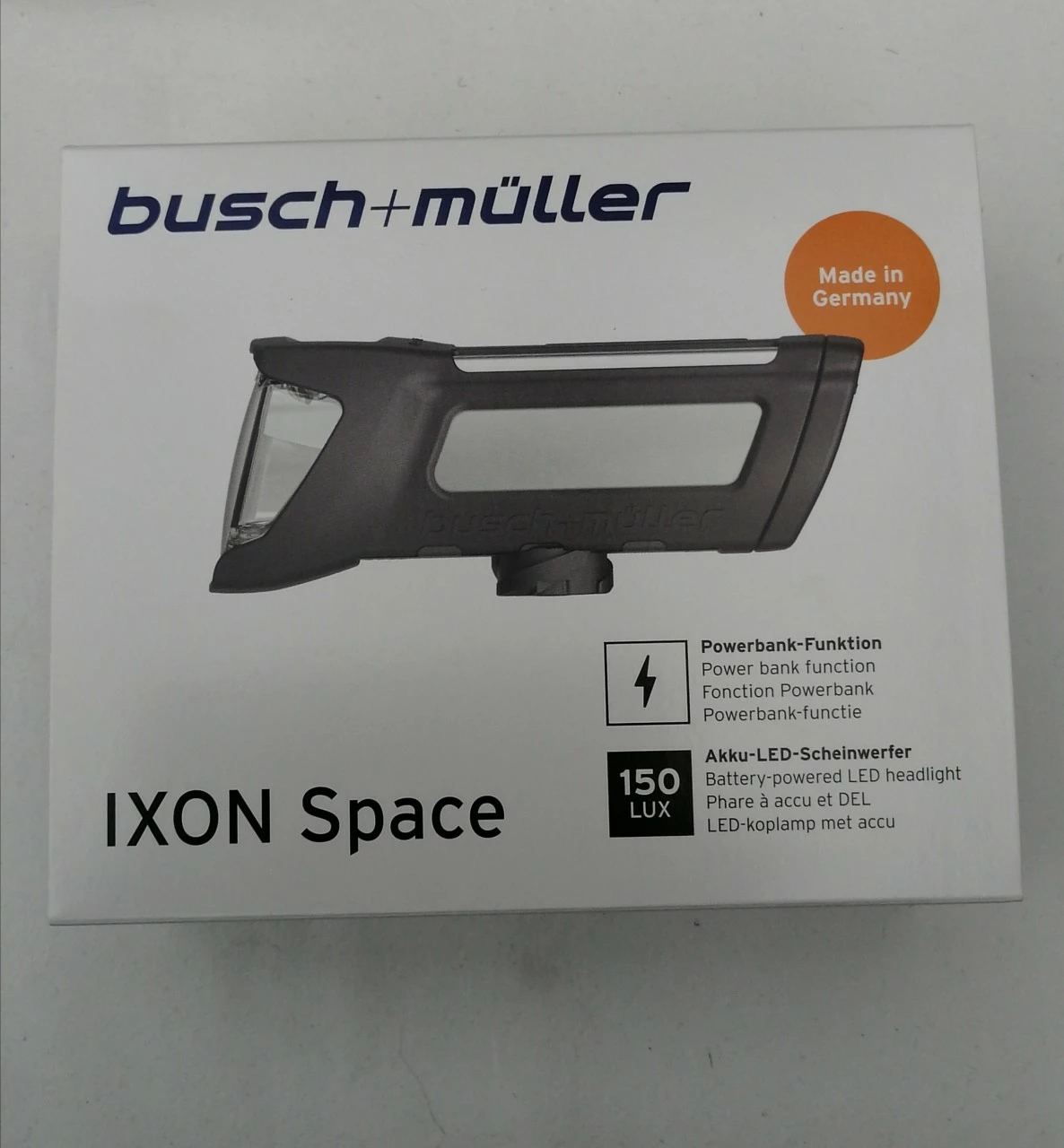 B&M Ixon Space 196L LED 150 Lux Akku-Frontscheinwerfer 1 B&M Ixon Space 196L LED 150 Lux Akku-Frontscheinwerfer
