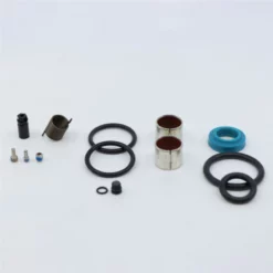 SRAM 200 Hour/1 Year Service Kit Super Deluxe Coil Remote (2018+)